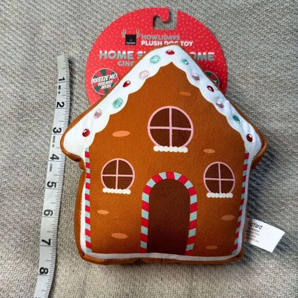 Gingerbread House Dog Toy NWT Candy Holiday Gift Puppy Home Sweet Christmas - Picture 3 of 6